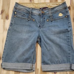 Dereon Bermuda Jean shorts 7/8